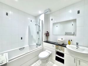 Photo 18- click for photo gallery